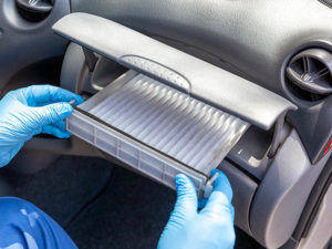 Replacing cabin air filter